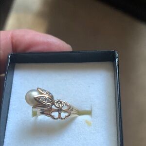 14Karat Yellow Gold Pinky Ring go